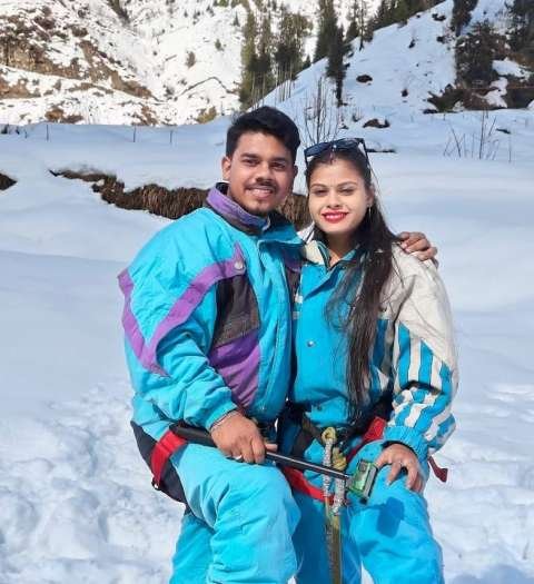 Couple Tour